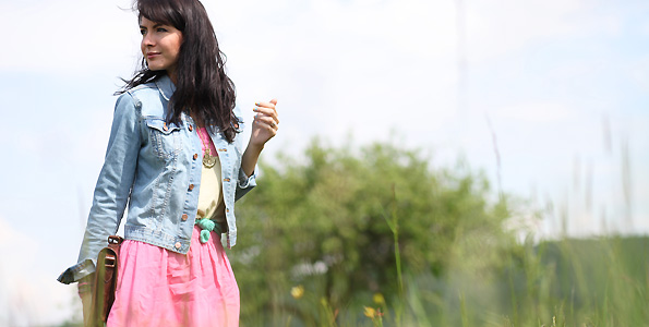<a href='http://www.estelleblogmode.com/2012/05/bubble-gum/'>Bubble gum</a>