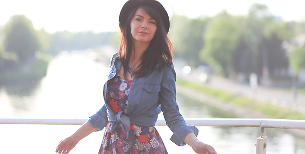 <a href='http://www.estelleblogmode.com/2012/05/hippie-chic/'>Hippie chic !</a>