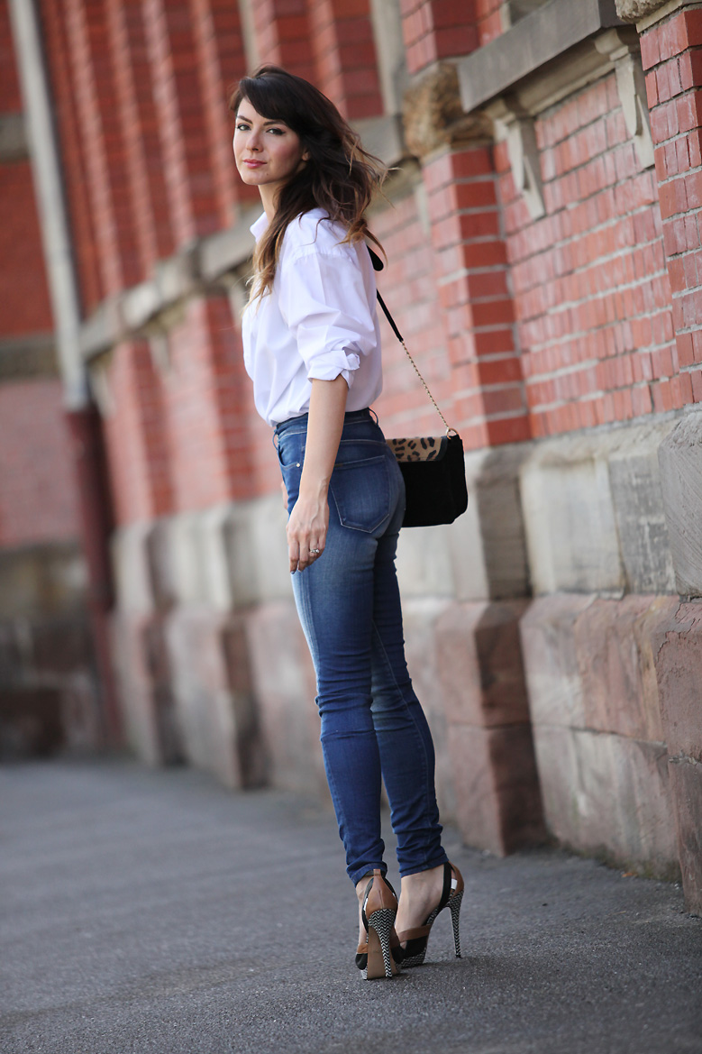 look_jean_chemise_blanche