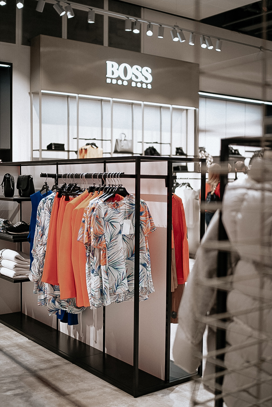 hugo boss outlet harbour town